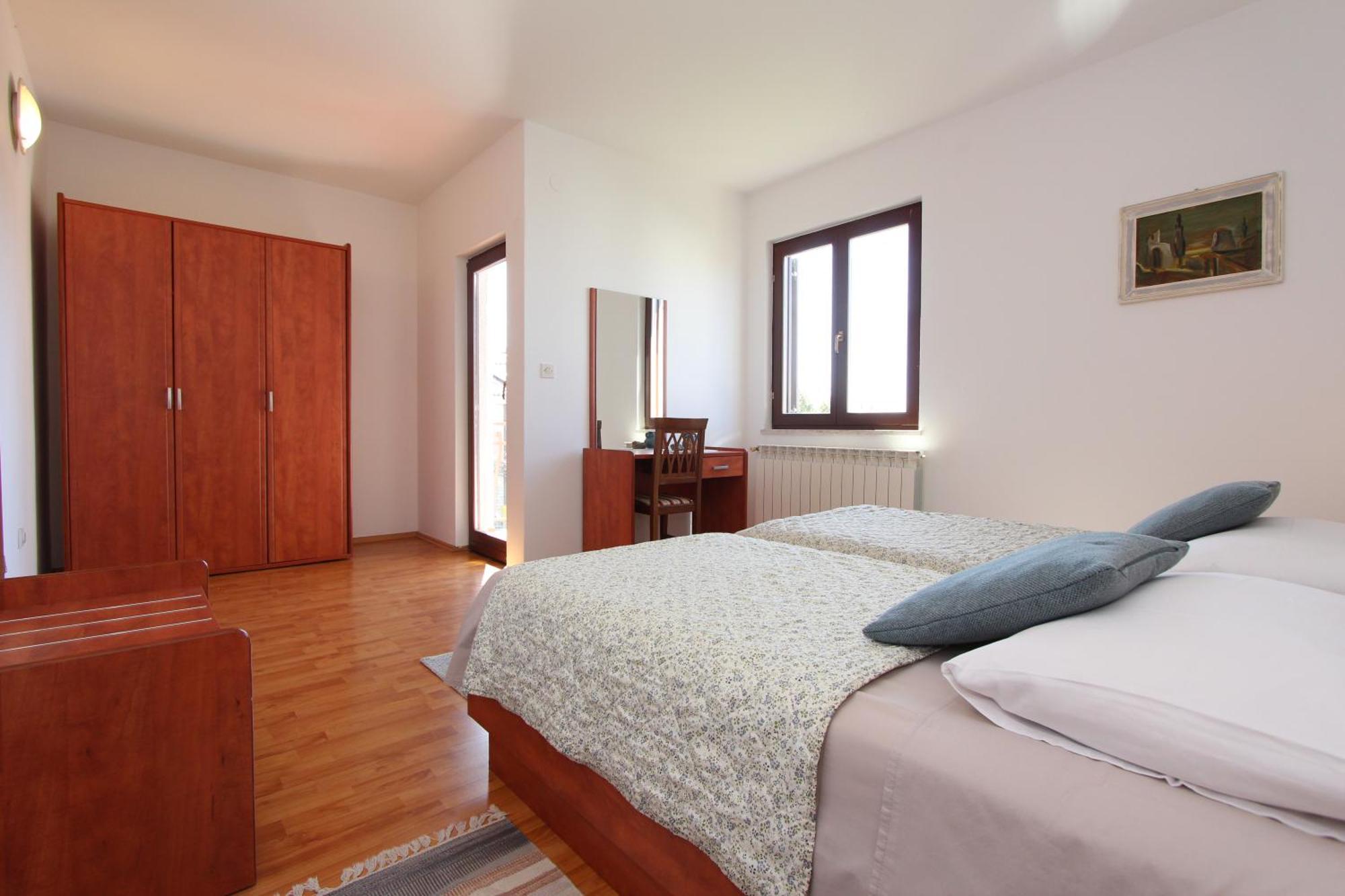 Rooms And Apartments Dino Rovinj Exterior photo