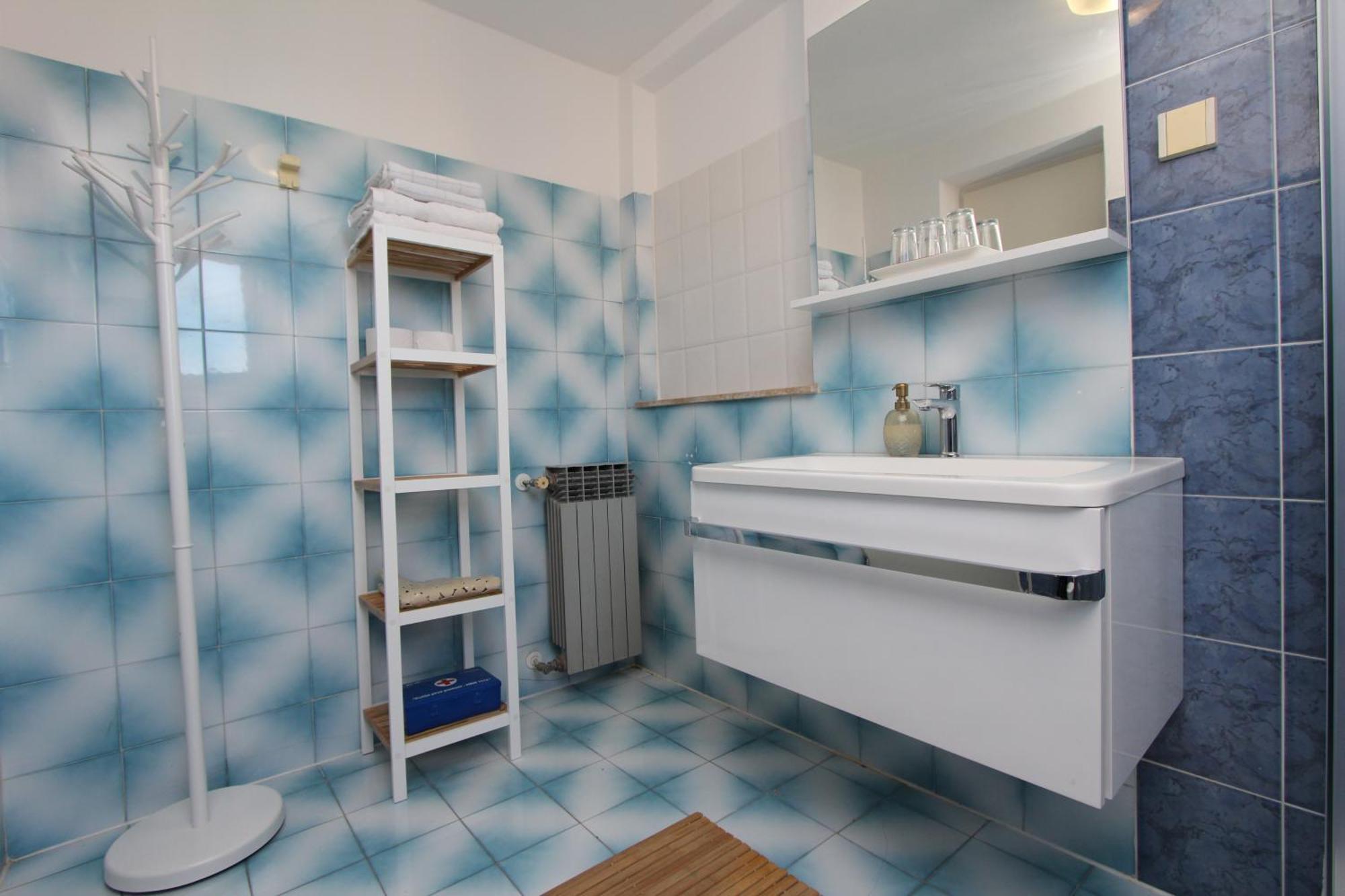 Rooms And Apartments Dino Rovinj Room photo